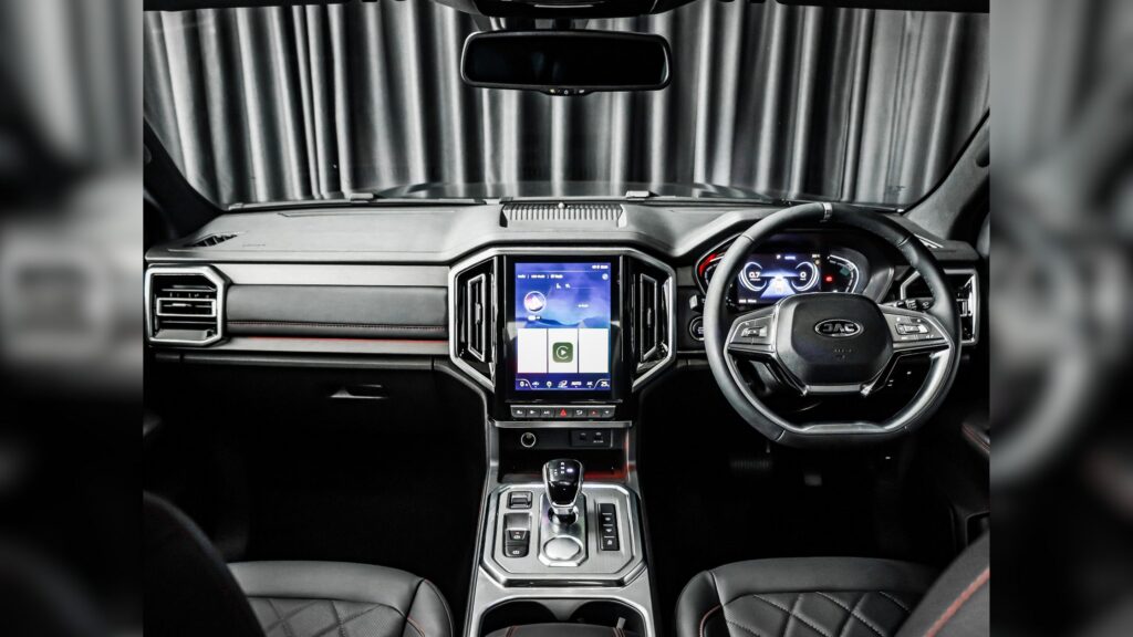 JAC bakkie Touch Screens Infortainment and steering